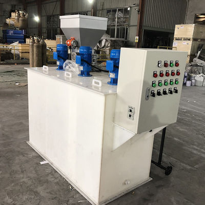 500 لیتر در ساعت سه جعبه یکپارچه پودر خشک PAM دستگاه دوز اتوماتیک تصفیه فاضلاب