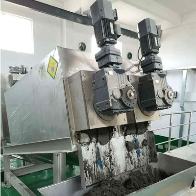 دستگاه آبگیری لجن مارپیچ 15m3/H تجهیزات لجن گیری کارخانه مواد غذایی