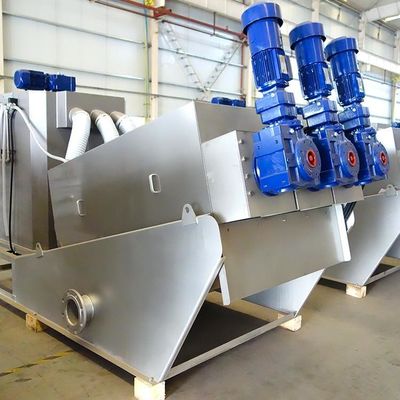 تجهیزات آبگیری لجن کارخانه شیمیایی پیچ پرس تمام اتوماتیک