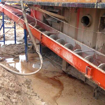 نوار نقاله پیچی شیبدار Ss قابل حمل 30t/H تسمه نقاله پیچی لجنی شیاردار