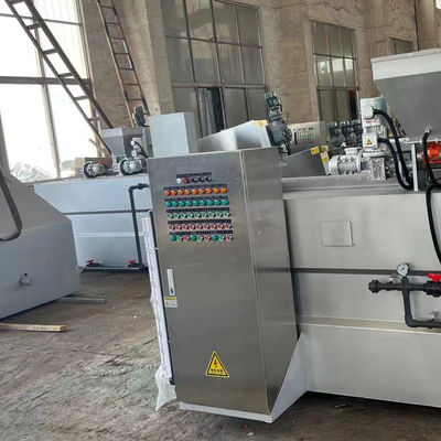 PAM پلیمری پودر شیمیایی سیستم دوز گیری خودکار برای درمان فاضلاب