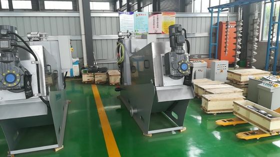 صنایع غذایی دستگاه آبگیری لجن اسکرو از جنس استنلس استیل