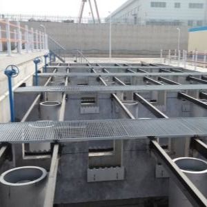 تمیز کردن رهگیری آلودگی مخزن رسوب اولیه تصفیه فاضلاب سفید