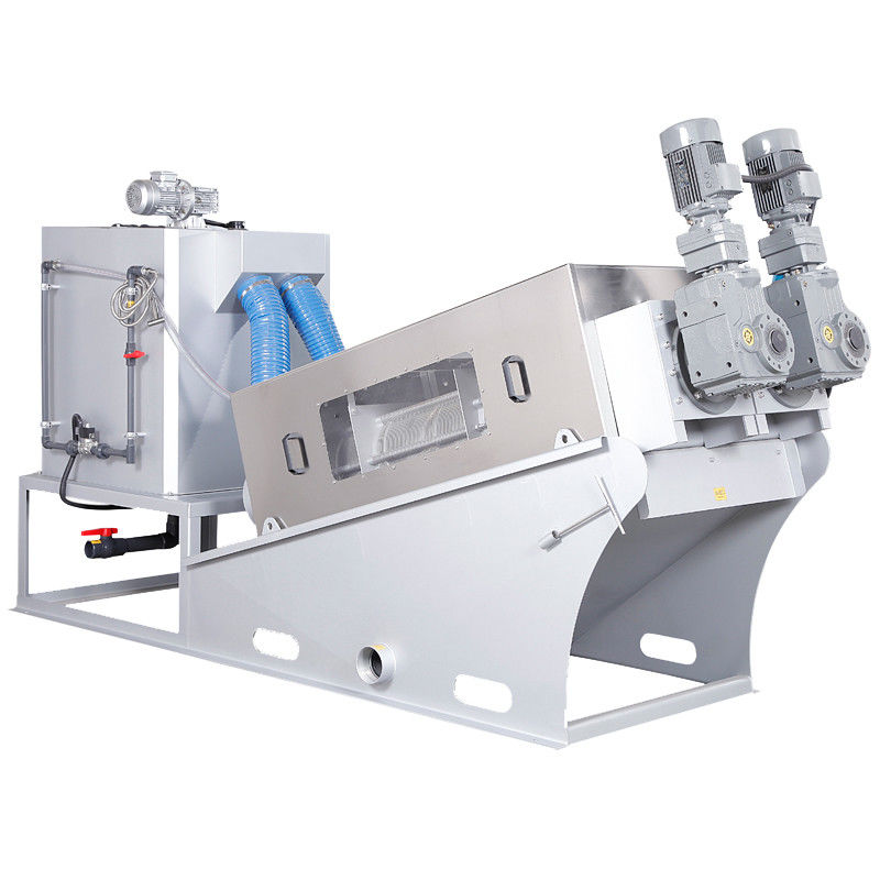 تجهیزات آبگیری لجن 1000-5000000 لیتری تمام اتوماتیک در پتروشیمی