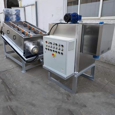 SS304 نوع پیچ لجن خشک کن تصفیه فاضلاب مرتعی اتوماتیک 3m3/H