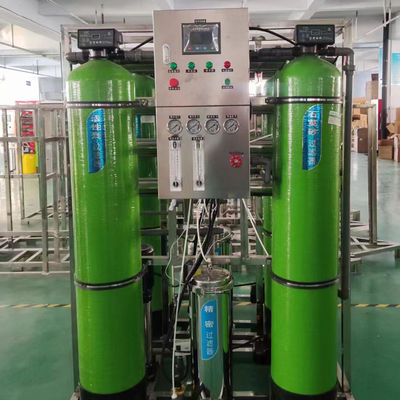 2000LPH Industral Reversr Osmosis Equipment RO تصفیه آب سازگار با محیط زیست